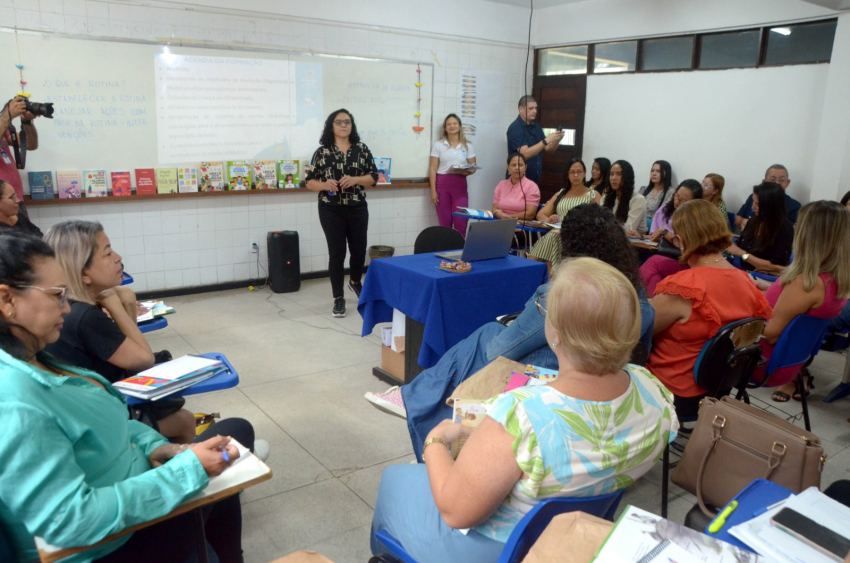 Seduc Conclui Semin Rio Formativo Do Programa Alfabetiza Par Em Bel M